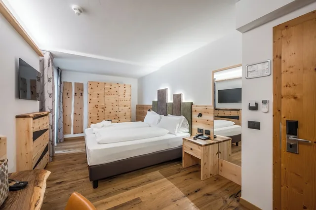 Harmony, King Bed, Mountain View، Hotel Palace Ravelli 1/2