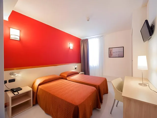 غرفة بسريرين منفصلين، HOTEL TIEMPO 1/2