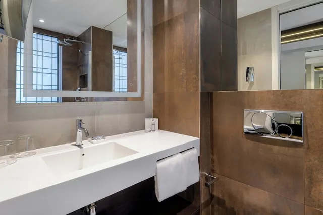غرفة بسرير كوين بإطلالة، AC HOTEL VENEZIA 5/6