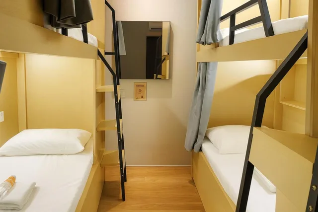 Capsule, Single, 4 Beds، REGIN HOTEL 1/7