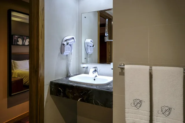 Deluxe, Twin Beds, City View, Belere Hotel Rabat 5/7