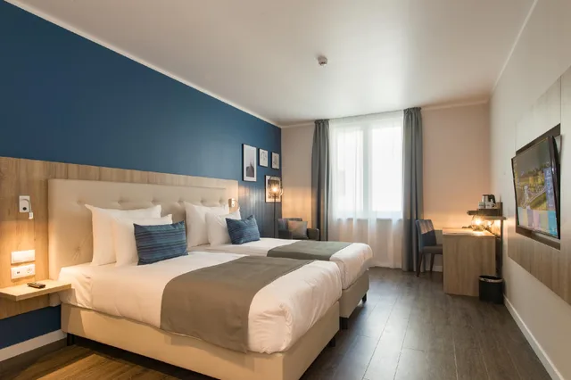 غرفة سوبيريور بسرير كينج وسريرين منفصلين، The Three Corners Lifestyle Hotel 1/1