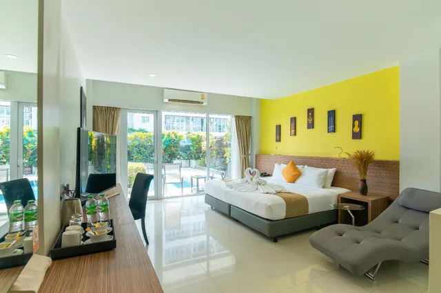 Penthouse, Pool Access، The Lantern Resorts Patong Phuket 1/1