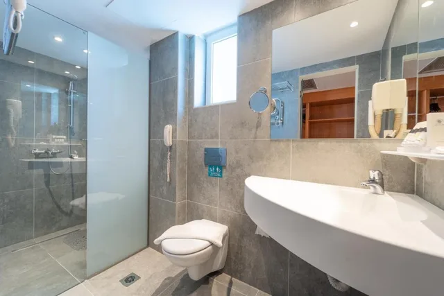 غرفة بإطلالة على البحر، Arte Hotel 4/5