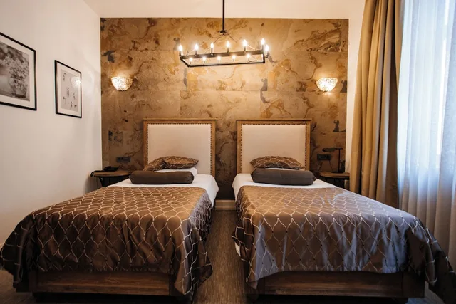 غرفة قياسية بسريرين منفصلين، Shirvanshah Hotel 3/10