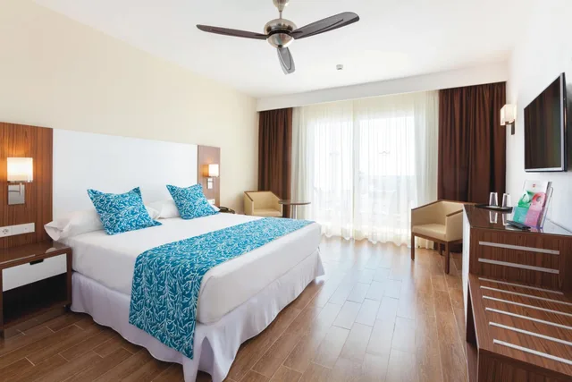 غرفة بسرير مزدوج، Riu Arecas 2/5