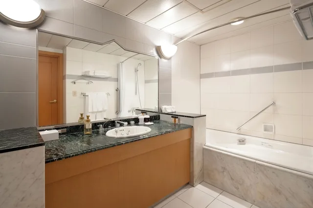 Junior Suite, Twin Beds, Executive Level, Lounge Access، Sapporo Grand Hotel 4/4
