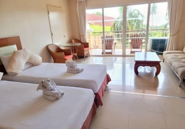 غرفة ديلوكس بسريرين منفصلين بإطلالة على المسبح يُسمح فيها بالحيوانات الأليفة، Bella Villa Cabana 1/9