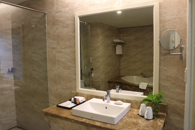 غرفة ديلوكس بسرير كينج، Muong Thanh Grand Quang Tri Hotel 8/10