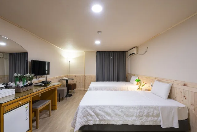 غرفة بسريرين منفصلين، New Jeju Hotel 2/9