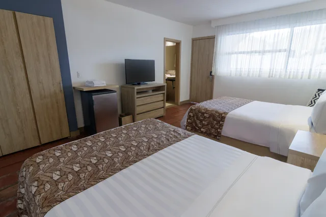 Superior, Quadruple, Ghl Relax Hotel El Puente 5/9