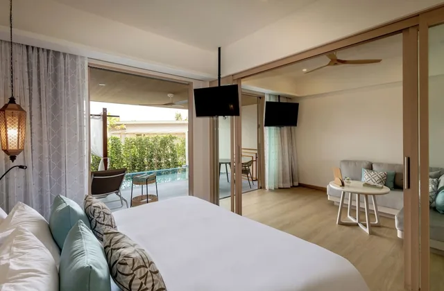 Pool, Suite, King Bed، The Little Shore Khao Lak by Katathani 1/10