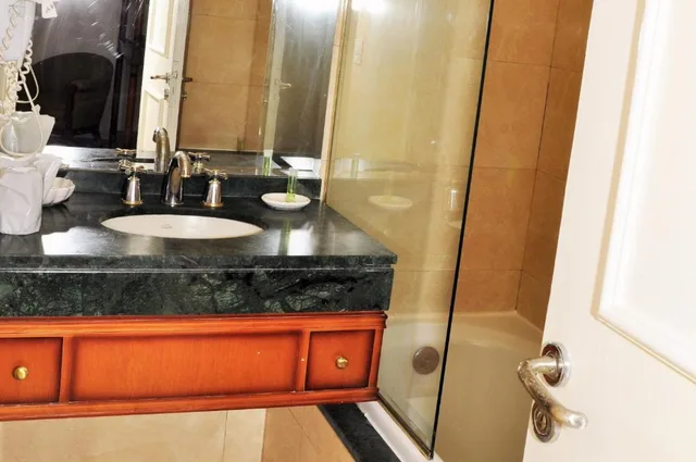 غرفة قياسية رباعية، Hotel Imperial Park 3/3