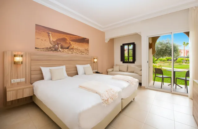 غرفة بسريرين منفصلين بإطلالة على الحديقة، Iberostar Waves Club Palmeraie Marrakech 1/5