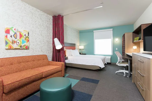 استوديو بسرير كوين لغير المدخنين، Home2 Suites by Hilton Louisville Downtown NuLu 3/4