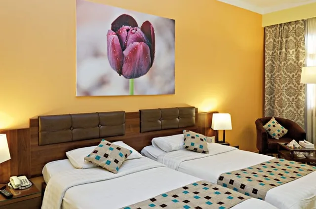 غرفة بريميوم بسريرين منفصلين، Three Corners Rihana Resort 6/8