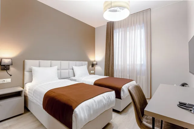 غرفة قياسية بسرير مزدوج أو سريرين منفصلين، Tsiga Hotel Gudauri 2/3
