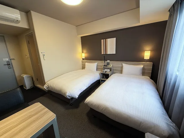 غرفة بسريرين منفصلين، Hotel Route-Inn Kanuma Inter 1/4