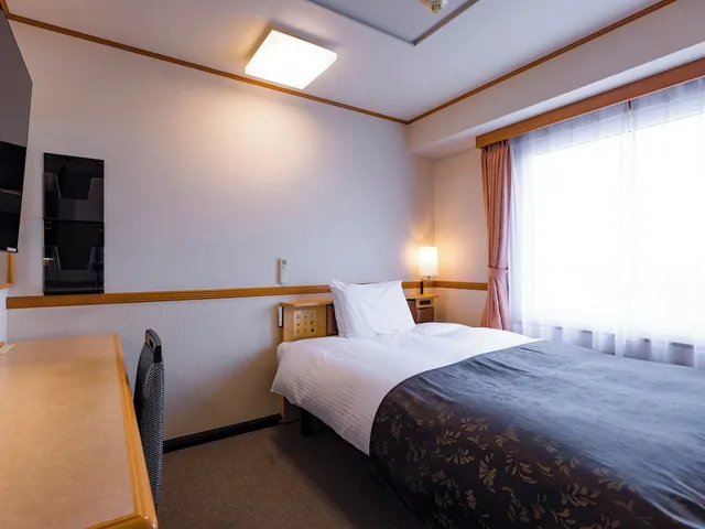 غرفة قياسية بسرير مزدوج للمدخنين، APA Hotel Miyagi Furukawa-Ekimae 1/2