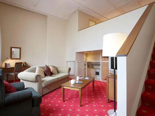 1 Bedroom, Apartment, Grand Hotel Melbourne 1/2