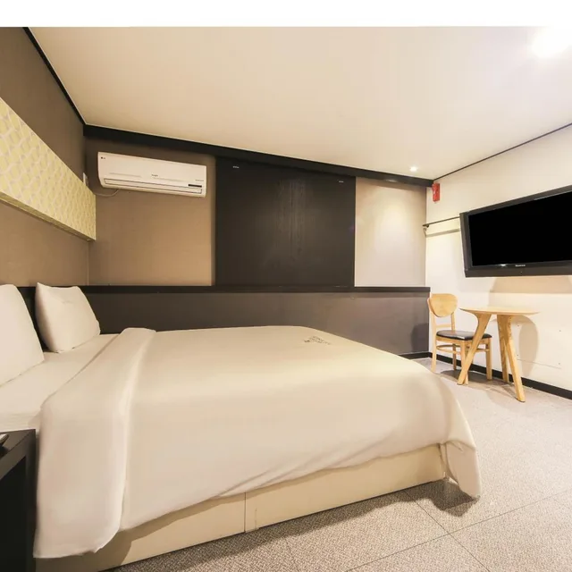 غرفة قياسية بسرير مزدوج، Elysee Hotel 1/10