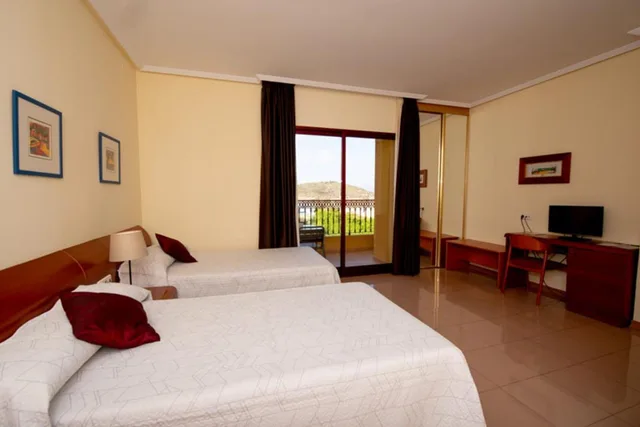Classic, Quadruple, Balcony or Terrace, Playasol 1/1