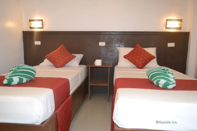 غرفة قياسية بسرير مزدوج بإطلالة على البحر، Orange Pearl Beach Resort 4/10