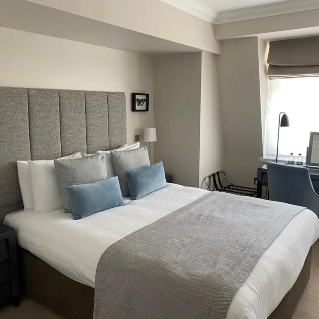 غرفة بسرير كوين، Oatlands Park Hotel 1/1