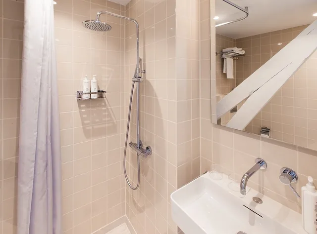 Smart, Queen Bed، 171. Urban Design Hotel 4/6