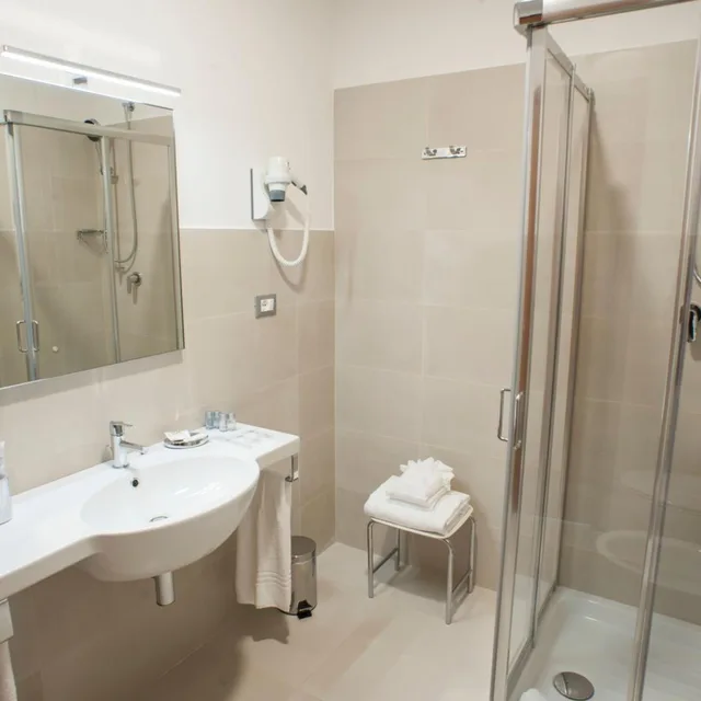 غرفة رباعية، CHECKIN VILLA ANGELINA 4/4