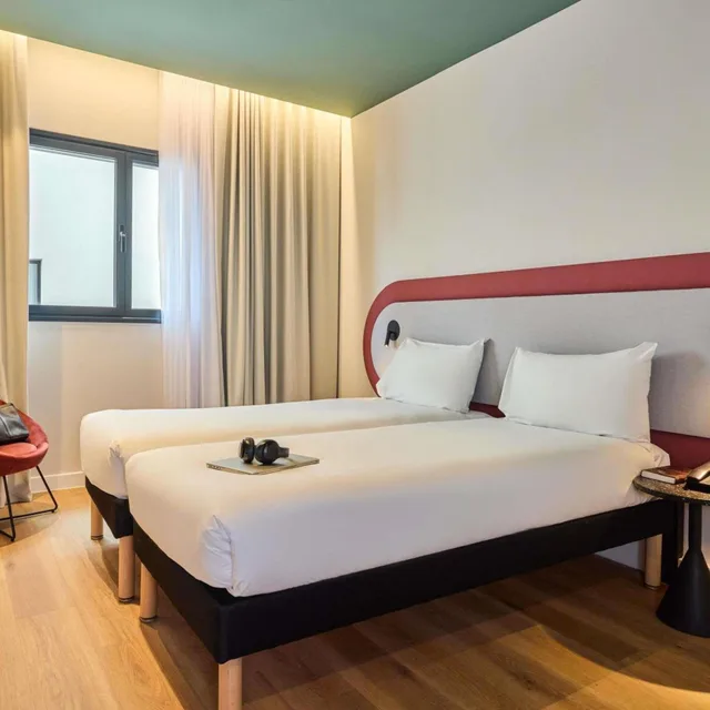 غرفة قياسية بسرير فردي، Ibis Styles Madrid Airport Valdebebas 2/8