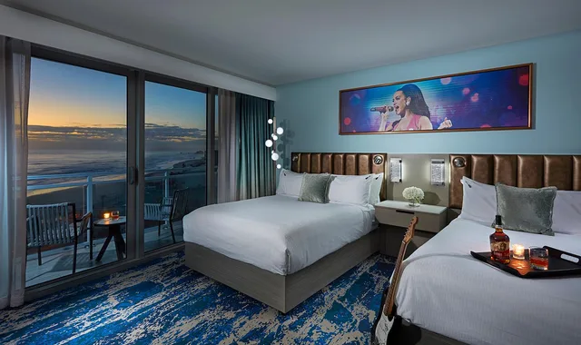 Room, Quadruple, Ocean Front, Balcony، Hard Rock Hotel Daytona Beach 1/1