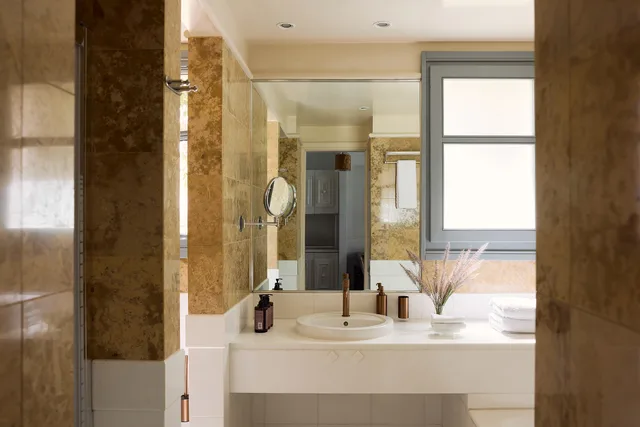 جناح جونيور، Porto Kea Suites 5/7