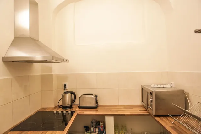سكن مشترك بستة أسرّة للنساء، Charles Bridge Hostel & Apartments 2/2