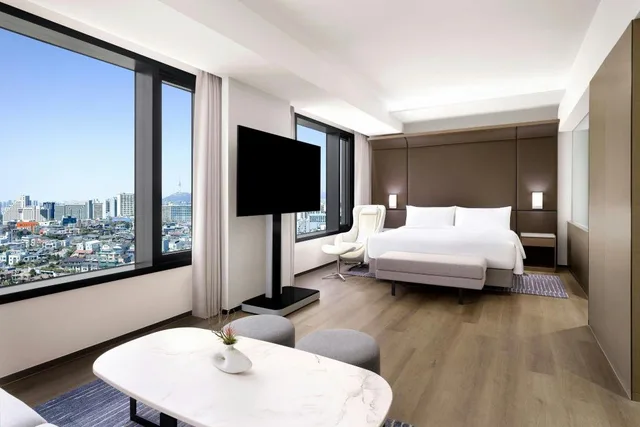 جناح استوديو بسرير كينج بغرفة نوم واحدة مع دخول صالة النادي، AC Hotel by Marriott Seoul Gangnam 2/4