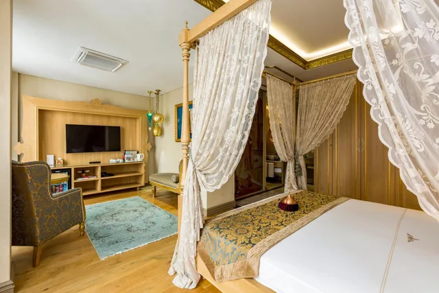 Suite, King Bed, Hotel Sultania Boutique Class 7/7