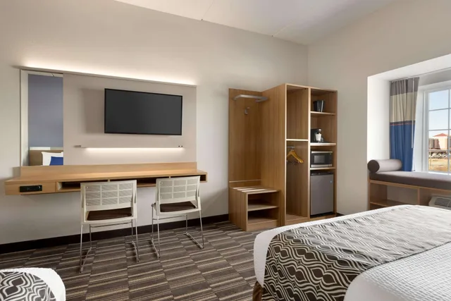 غرفة بسرير كينج، Microtel Inn Suites By Wyndham Gambrills 2/3