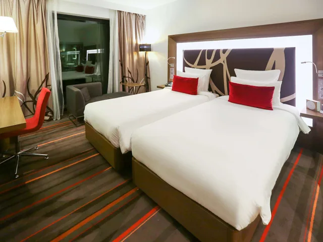 غرفة قياسية بسريرين منفصلين، Novotel New Delhi Aerocity 9/10