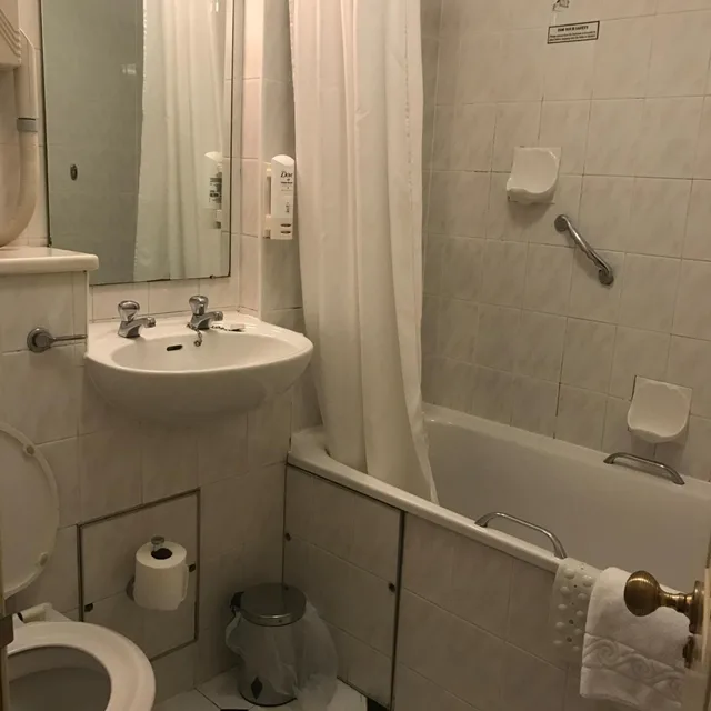 غرفة صغيرة مزدوجة، Crown And Mitre Hotel Sure Hotel Collection By Best Western 6/8