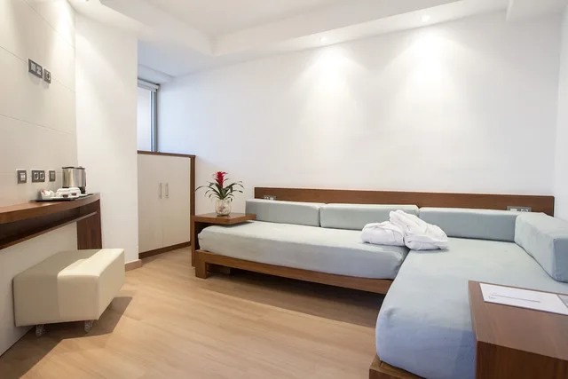 Junior Suite, Double Bed, Sea View, Sofa, Hipotels Cala Millor Park 4/7