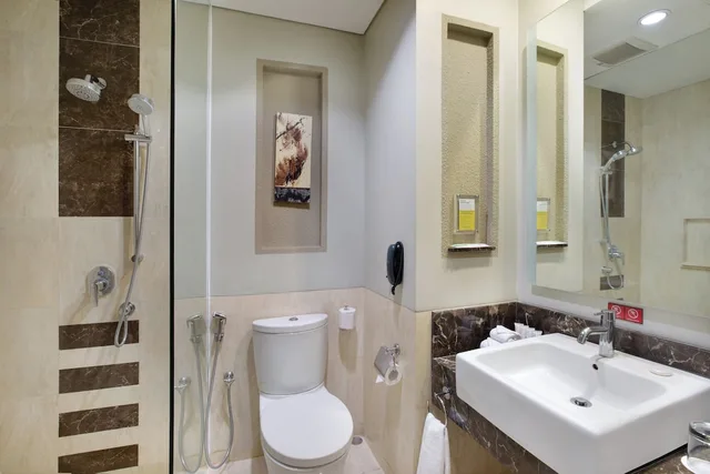 غرفة قياسية بسرير كوين بشرفة لذوي الإعاقة، Holiday Inn Pasteur 3/4