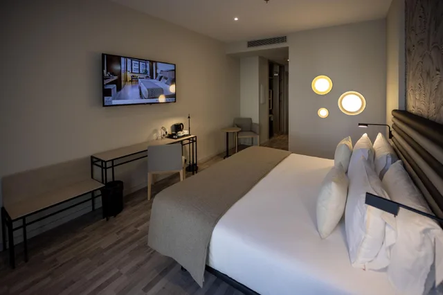 Cosy Single Use، Abba Sevilla Hotel 2/2