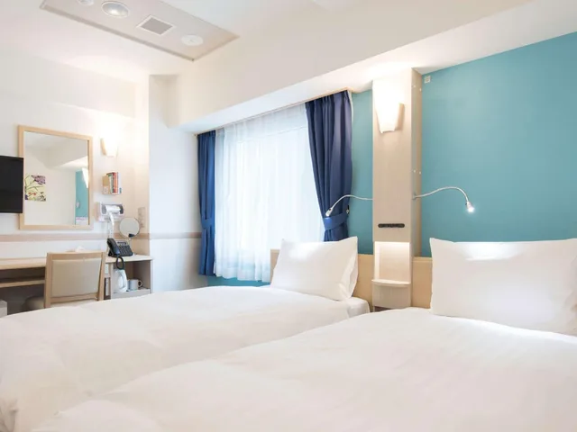 غرفة قياسية بسريرين منفصلين للمدخنين، Toyoko Inn Tottori Eki Minami Guchi 2/3