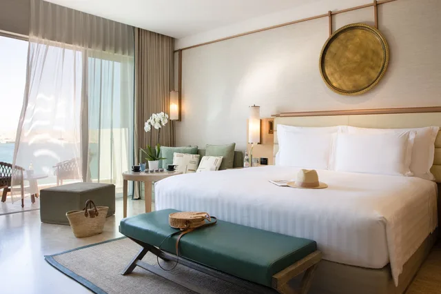 Ocean, Deluxe, Twin Beds, Balcony، Jumeirah Muscat Bay 2/9