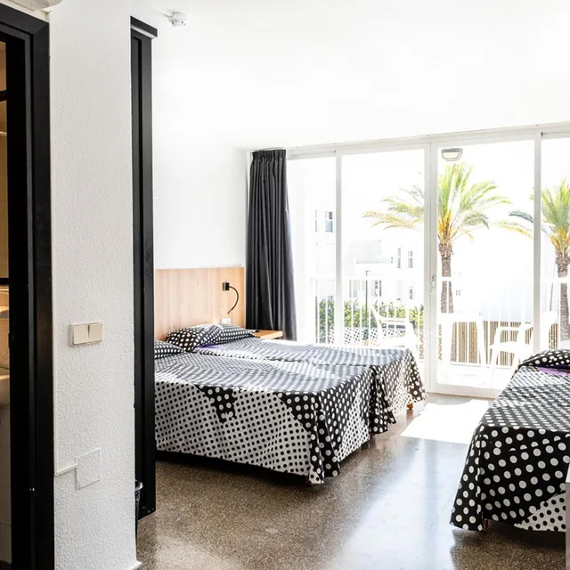 Chill Out, Pool View، Ibiza Rocks Hotel - Adults Only 2/6