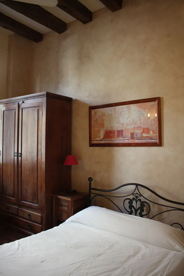 Family Suite, King Bed, 2 Bathrooms, Sofa، Hotel Saint Paul Lyon 4/10