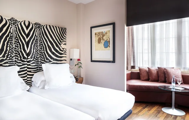 غرفة ديلوكس بسريرين منفصلين، Gran Derby Suite Hotel 3/4