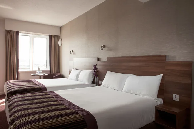 غرفة سوبيريور بسريرين منفصلين، Leonardo Hotel Bradford 3/6