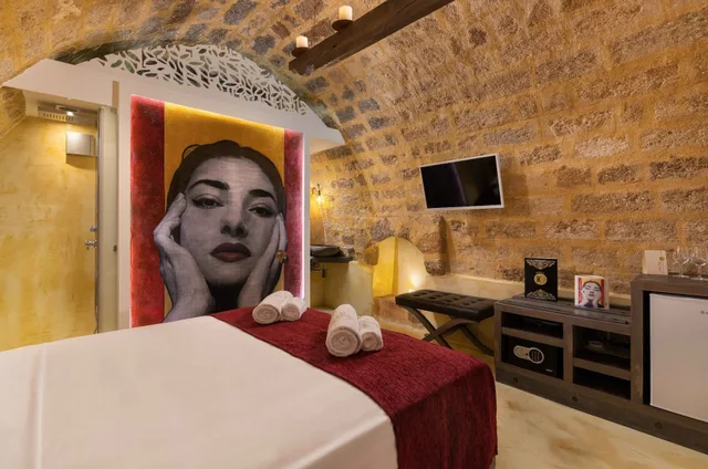 Stone, Deluxe, Queen Bed, 10GR Boutique Hotel & Wine Bar - Adults Only 4/7