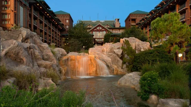 2 Bedrooms, Villa, 1 King and 2 Queen Beds, Queen Murphy Bed, Resort View, Accessible، Boulder Ridge Villas at Disneys Wilderness Lodge 1/1
